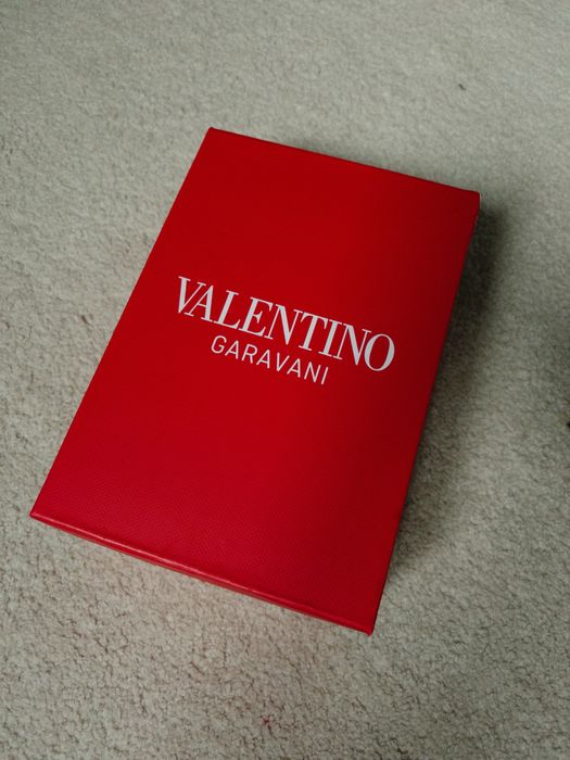 кроссовки Valentino 38 размер