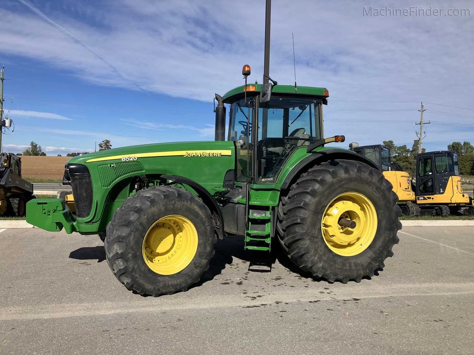 Dezmembrez John Deere 8520