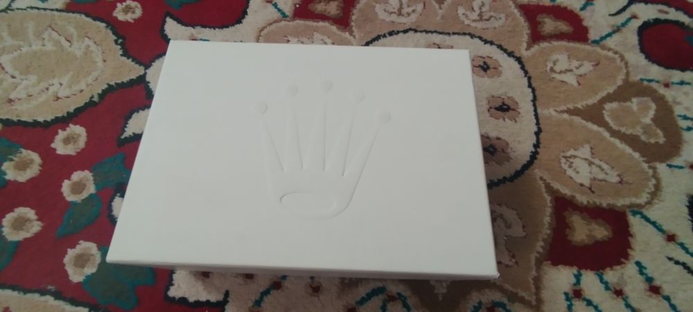 Sagat Rolex satiladi