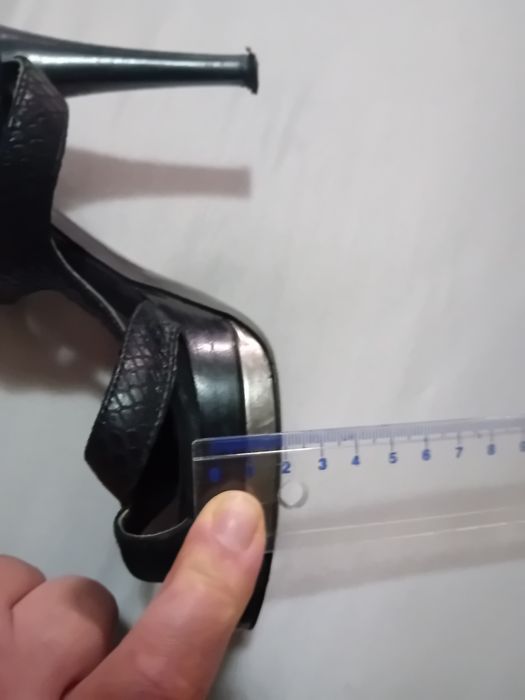 Официални сандали" Guess", 38 номер