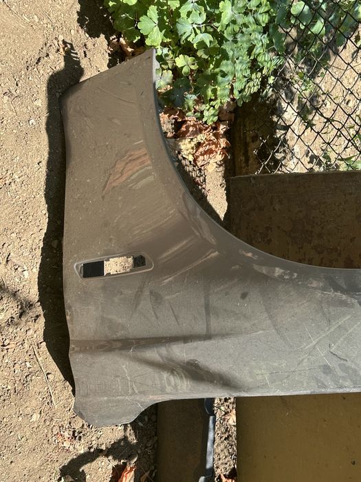 БМВ Bmw Ф 10 Ф11 F10 F11 преден ляв калник