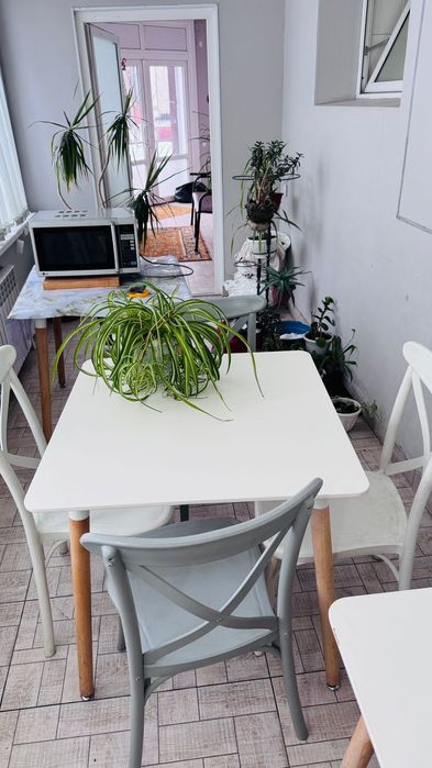 Столы и стулья в набор