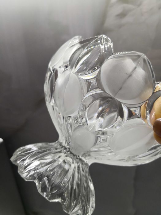 Кристални чаши и купи, свещник