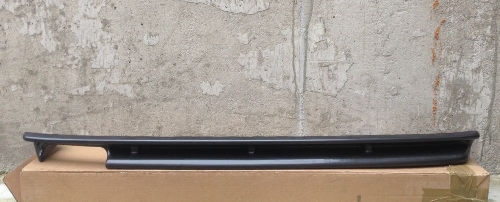 БМВ Е36 дифузор задна М3 броня BMW дифузьор М3 328и 325 купе седан 320