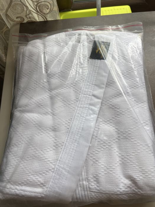 Кимоно для дзюдо Mizuno белый 3/160