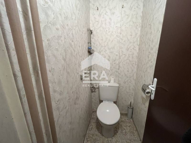 Тристаен апартамент в ж.к. Младост 4