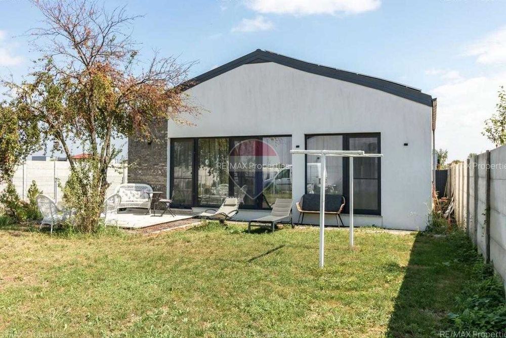 Inchiriez casa 4 camere in Corbeanca complet utilata, pompa caldura, costuri reduse, comision 0, direct proprietar