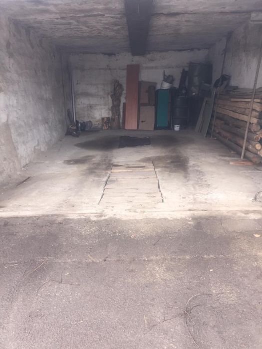 Продам гараж торг