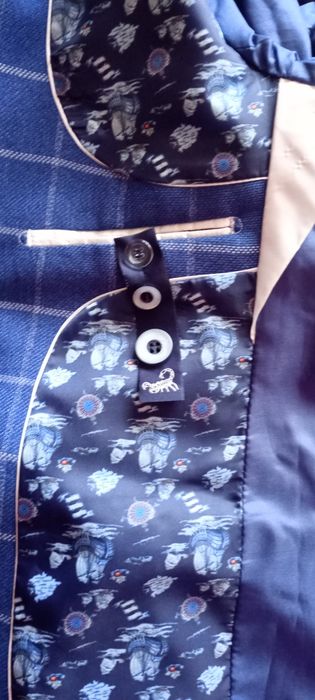 Sacou marca Plus Scorpion