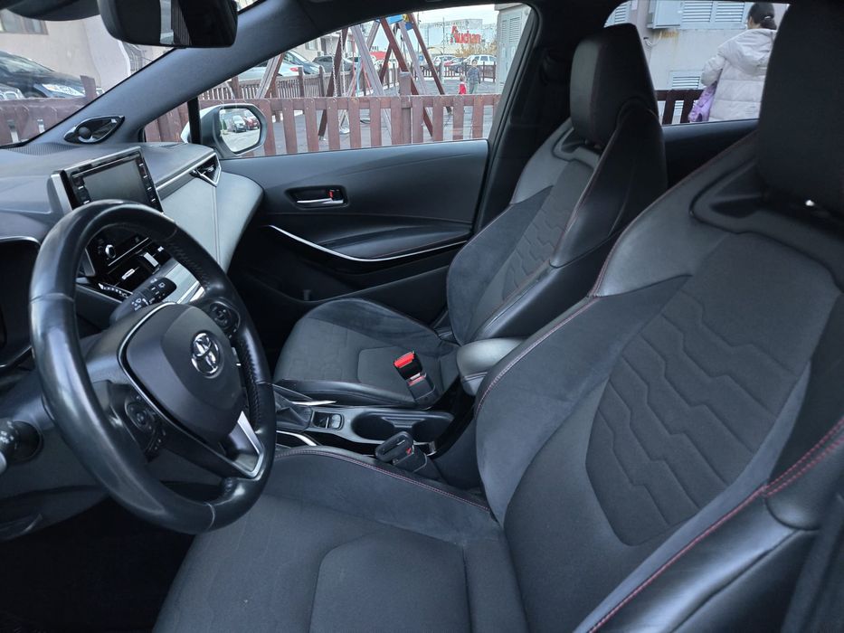 Toyota Corolla GR Exclusive Plus - HSD - E CVT 2.0 - 184 CP