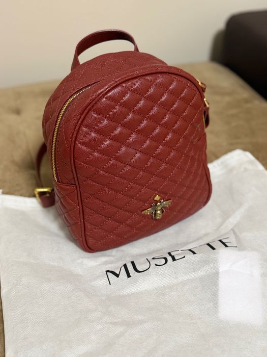 Продавам раница Mussete