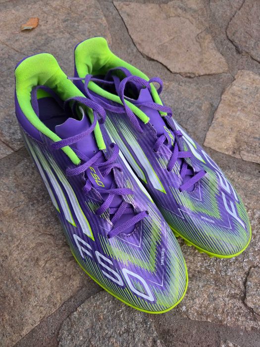 футболни стоножки Adidas F50