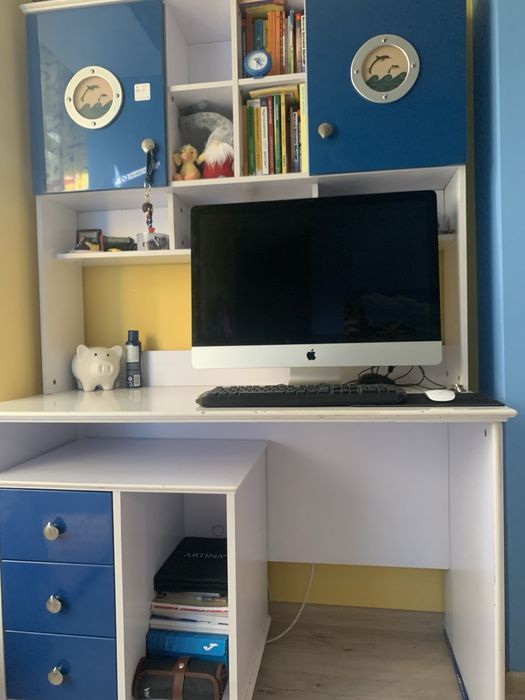 Бюро, контейнер и гардероб обзавеждане за детска стая