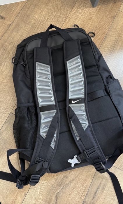 Продам рюкзак nike elite оригинал