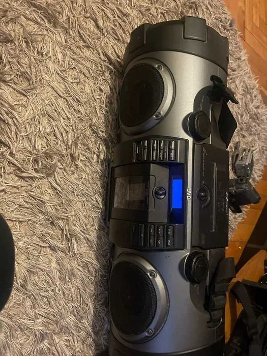 JVC RV-nb70b Boombox , cd Ipod dock, Radio
