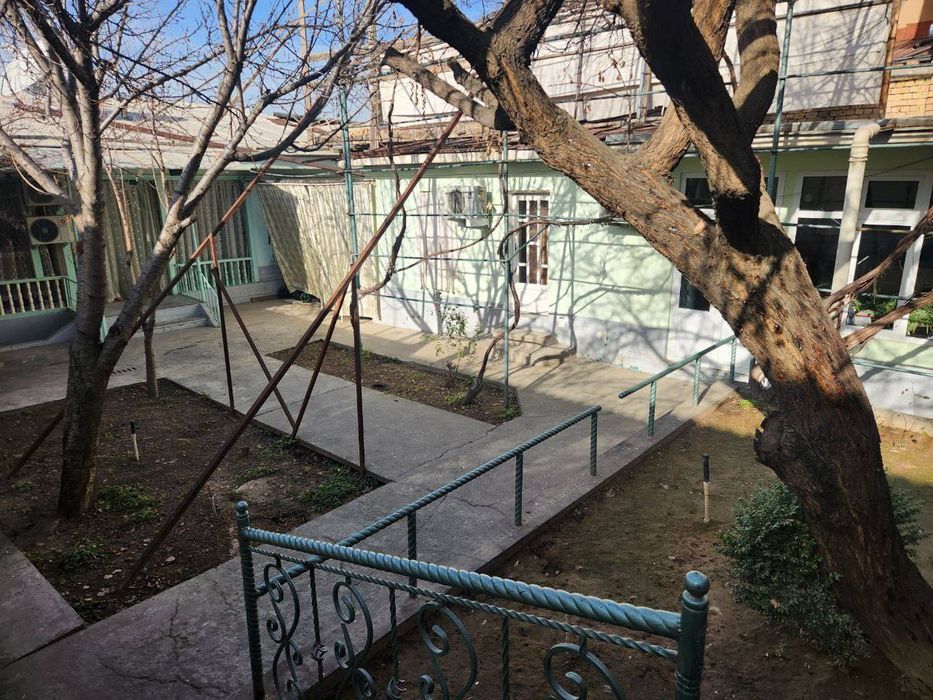 Срочно!!! Продается Шайхонтахурский район Орр комолон махалла