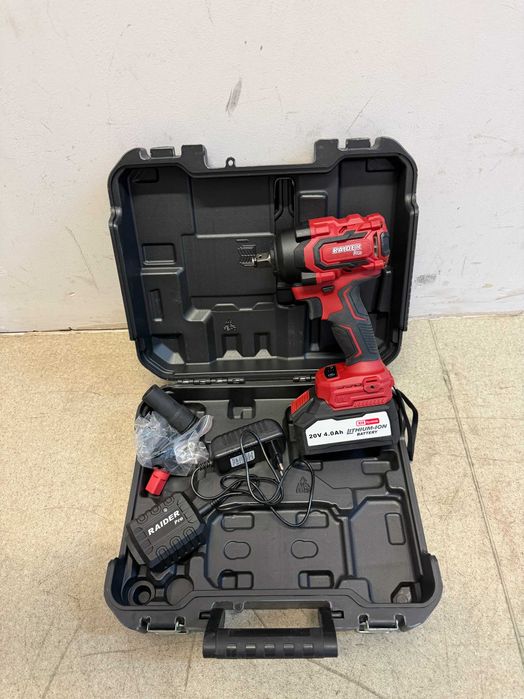 R20 Гайковерт безчетков 1/2" 550Nm куфар 4Ah /Бормашина ударна безч.