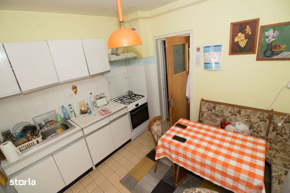 Apartament 3 camere | Etaj 3 | 2 balcoane | loc parcare