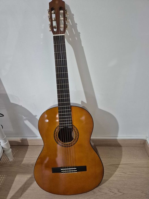 Chitara  clasica YAMAHA C40+husa