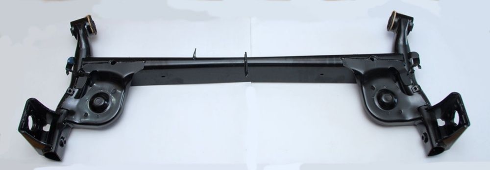 Балка задняя на Ларгус/ Largus