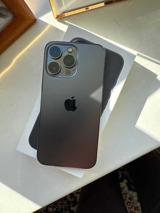 Продам iPhone 13 Pro Max 128 GB