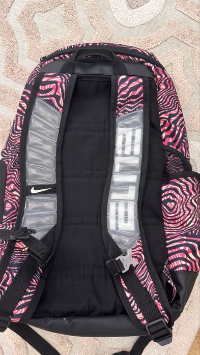 Nike Elite V2 при покупке 35 зипперы в подарок