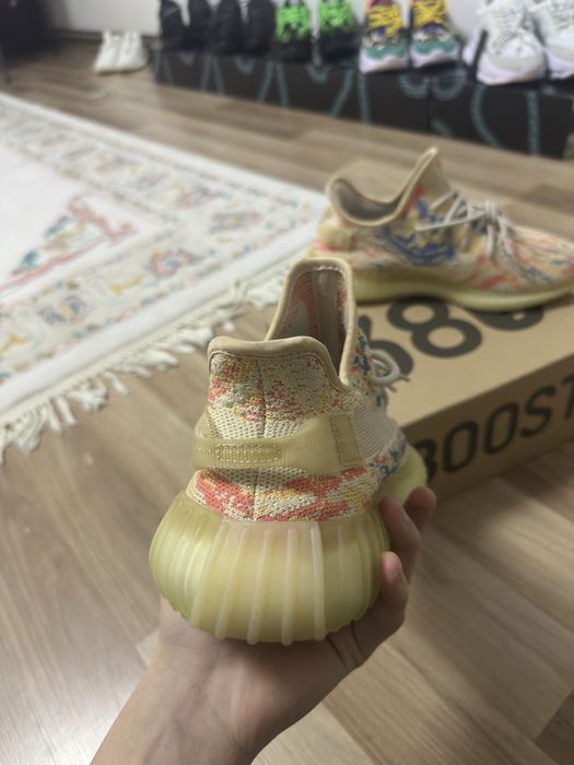 Yeezy 350 boost.