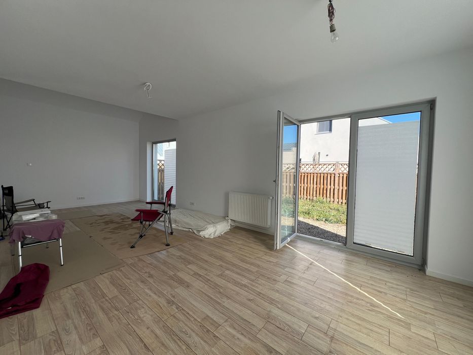 Casa in ansamblu rezidential LIZIERA DE LAC