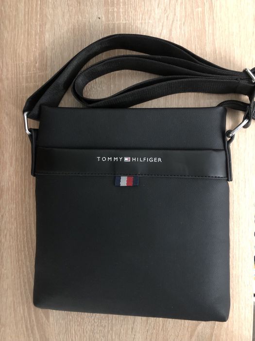 барсетка Tommy Hilfiger
