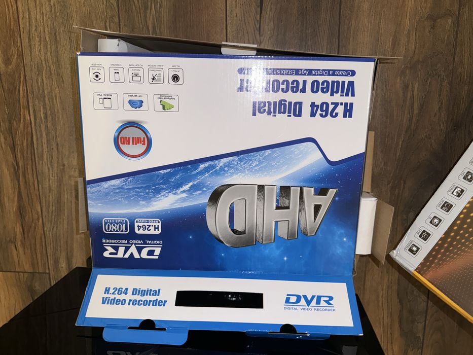 SET 8 CAMERE SUPRAVEGHERE, nou cu dvr, gata de utilizat