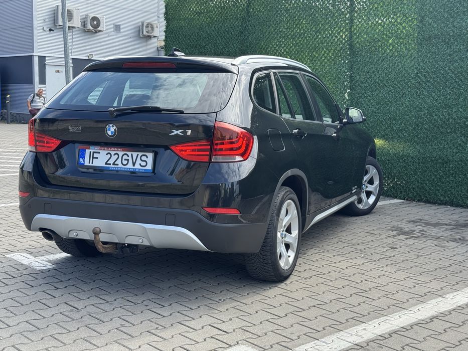 BMW X1 2015 — imagine 3