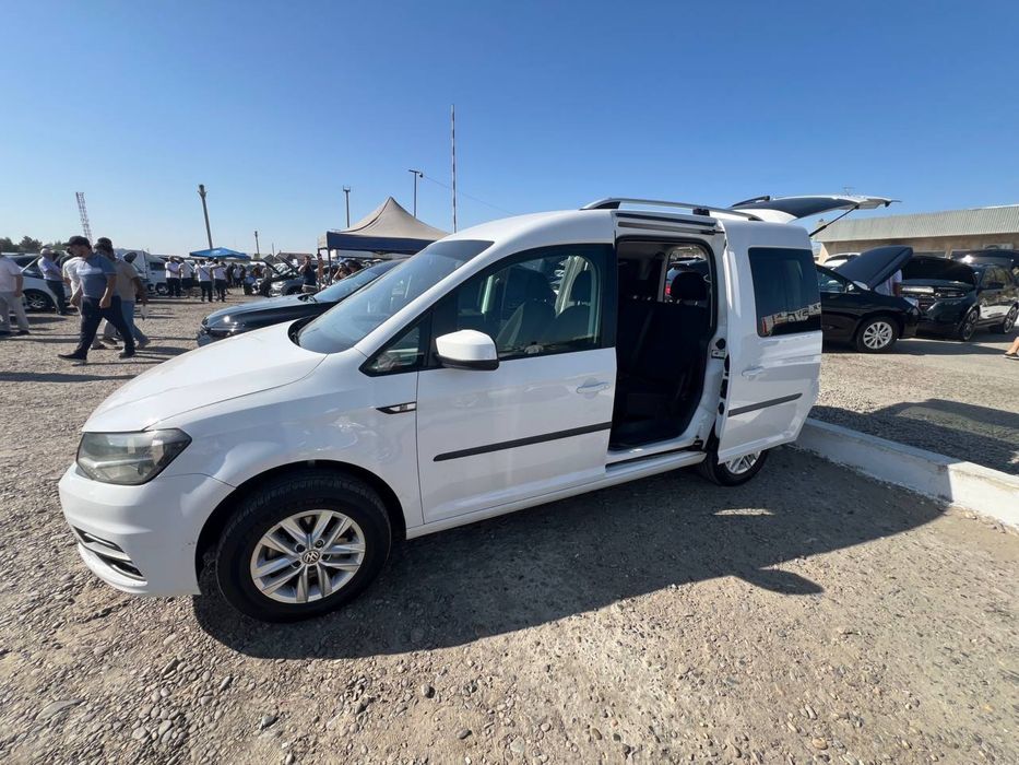 Volkswagen Caddy 2021