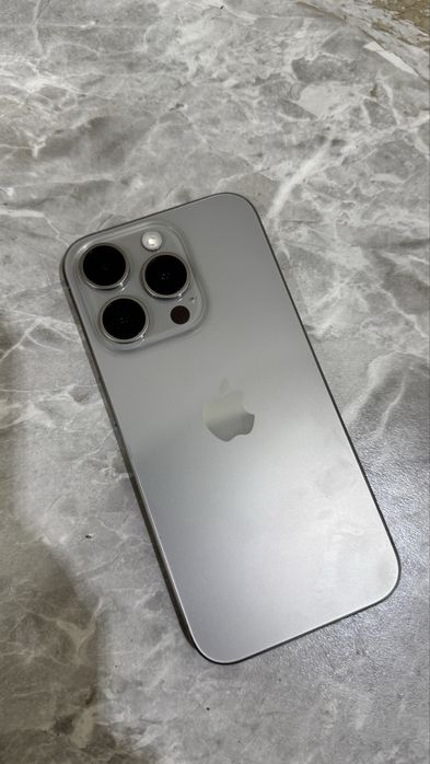iPhone 15 pro 512ГБ