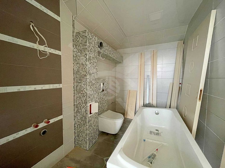 Продава се Къща в Варна, м-т Сотира - 540 кв.м за 834 €/кв.м - Снимка #10