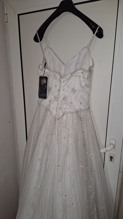 Булчинска рокля Нова !