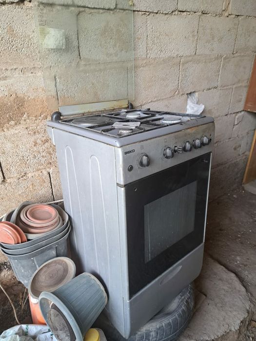 Продается газ плита