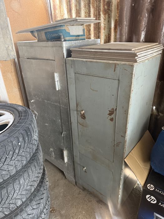 Продам сейф советский