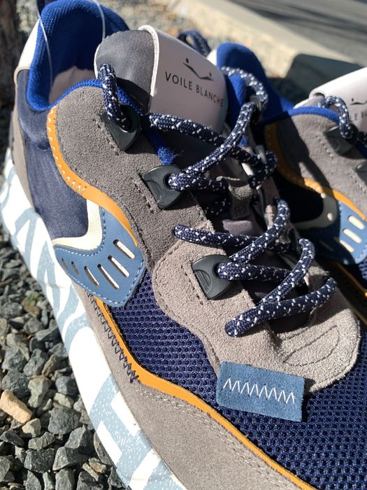 Voile Blanche • •