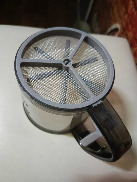 С и т о для м у к и.