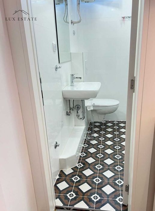 Продава се Двустаен апартамент в София, Симеоново - 65 кв.м за 2877 €/кв.м - Снимка #1