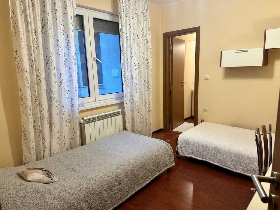 Дава се под наем Тристаен апартамент в София, Център - 90 кв.м за 660 € - Снимка #6
