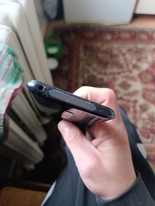 Продамили обмен vivo v17 pro 8/128