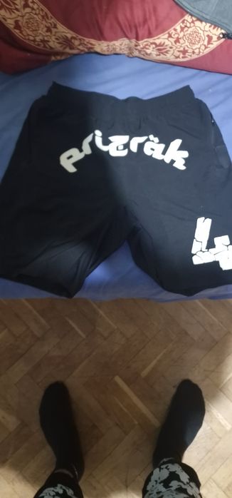 Prizrak къси панталони