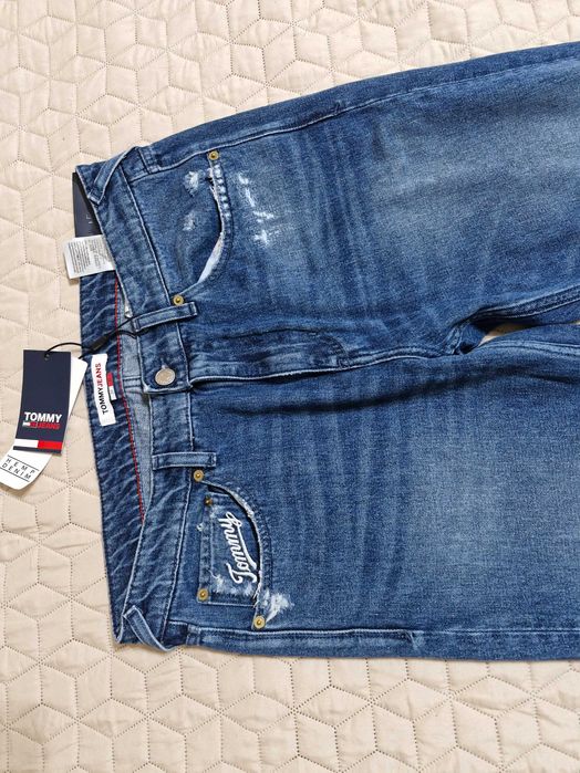 Дънки Tommy Jeans