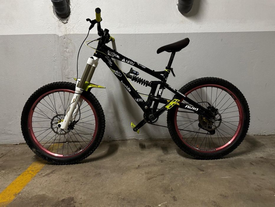 Bicicletă Downhill / Freeride - custom made - full sustension