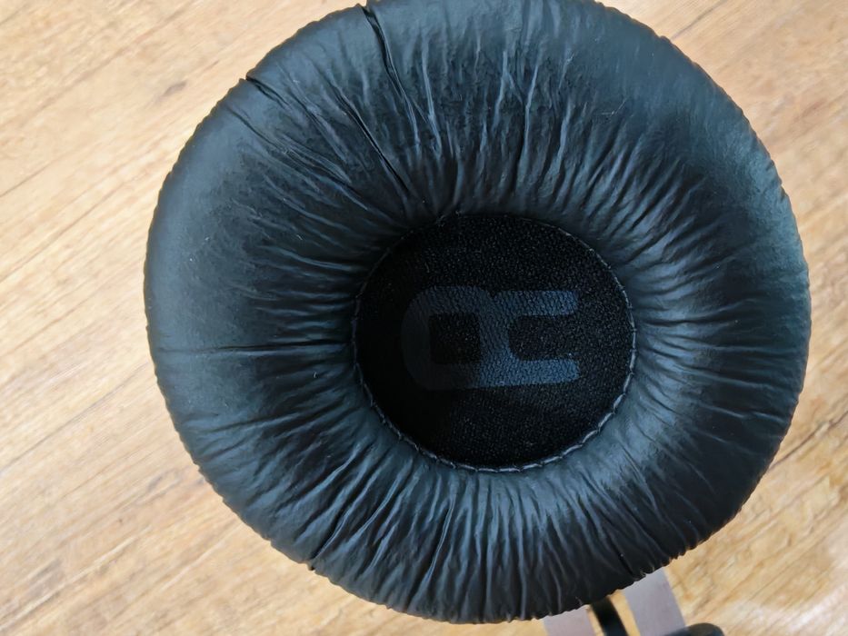 Безжични слушалки Acme BH203