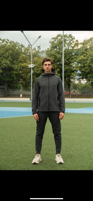 Nike Tech Fleece 10 цвята