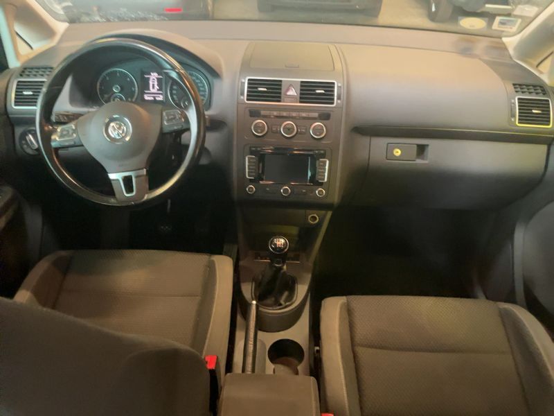 Volkswagen Touran 1.6 TDI Comfortline BlueMotion Tech 2013
