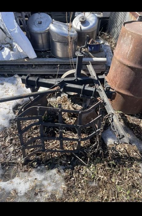 Продам трактор китаец