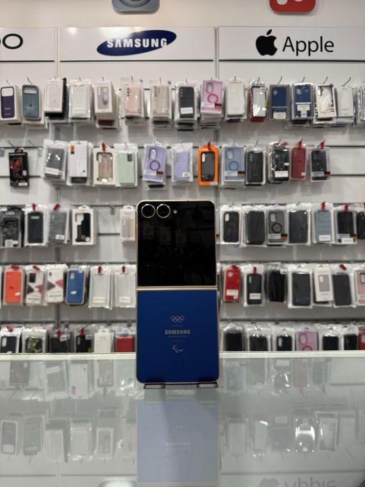 Samsung Galaxy Z Flip 7 Olympic Edition/512Gb/12Gb Ram/100%/2 Ani Garantie//Future Gsm Mobile